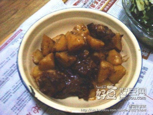 土豆炖排骨的做法大全