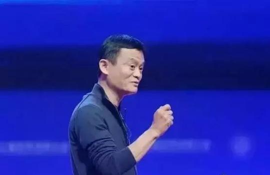 【聚焦】猝不及防!马云宣布拿下3600家超市!纯电商已死，新零售彻底爆发!_第2张图片