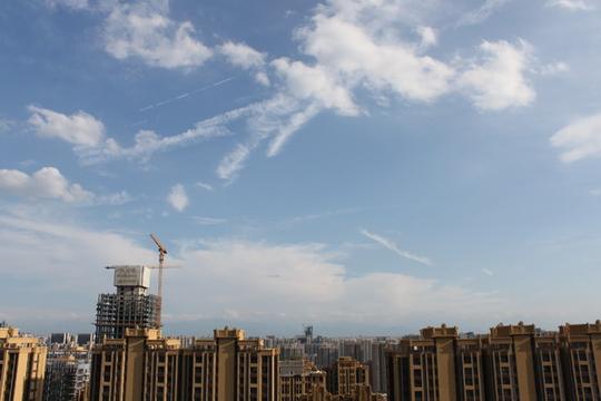 云来云往,高天流云