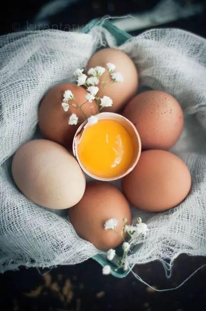 孕妈吃什么颜色的鸡蛋好？红皮鸡蛋真那么好吗