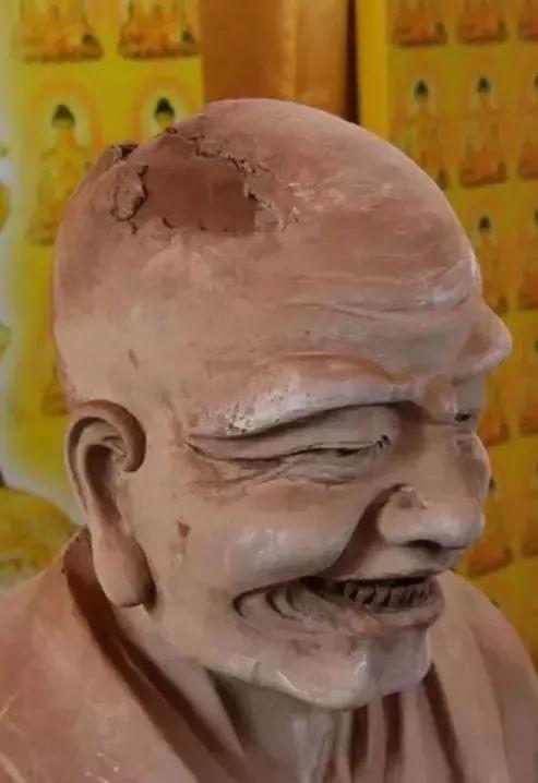 包骨真身,古代真人肉身泥塑揭秘!