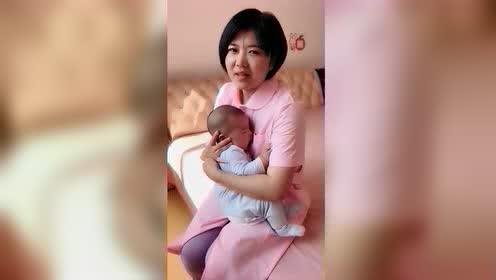 预防新生儿吐奶块