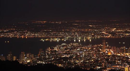 槟城夜景从槟城升旗山槟城马来西亚东南亚亚洲旅行光