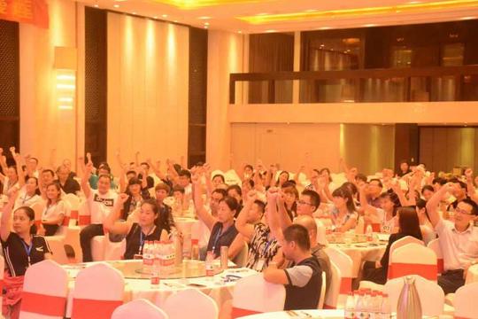 感谢3515强人张总和闫总,祝3515强人今后业绩翻翻,生意兴隆