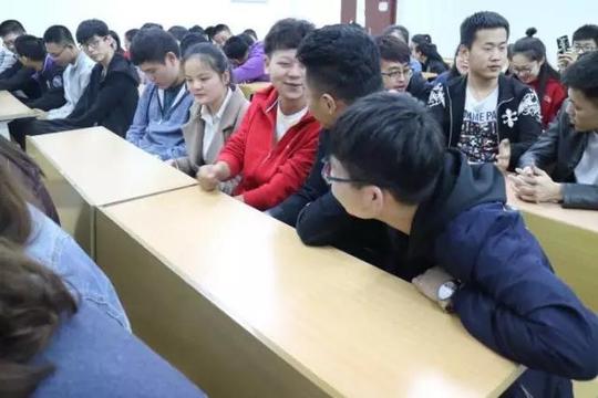 【校园文化】大学生科技文化节之工商管理系创新创业新点子