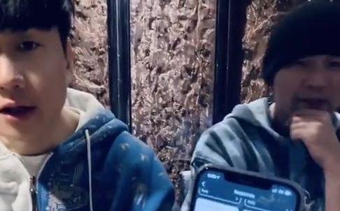 周杰伦林俊杰同框啦，周杰伦让林俊杰唱一路向北