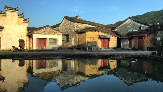 2019年5月浙江"丽水云和梯田,瓯江帆影,仙都老农牵牛过桥,温州茗岙