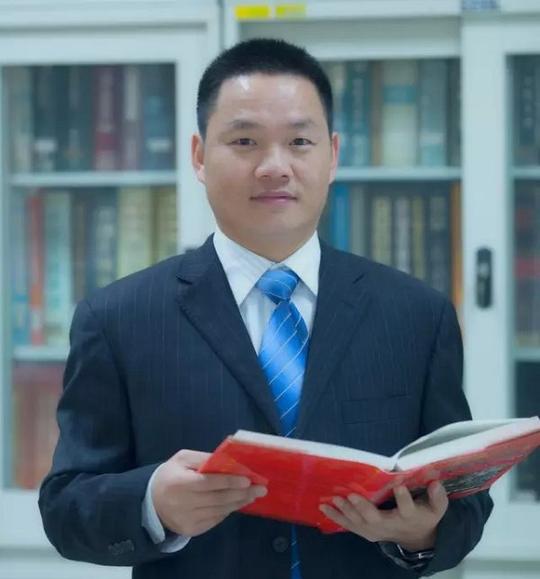 南京高校商学院创业论坛等大型活动,校长聂宏,成飞董事长程福波,央视