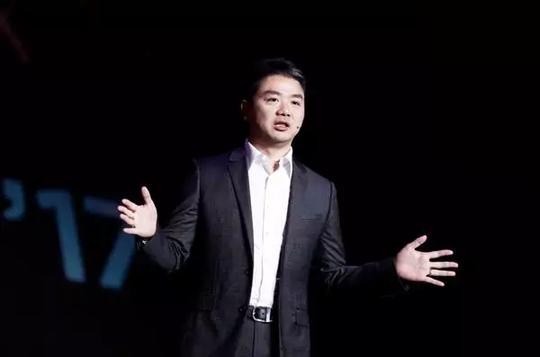 社会正文一星期后京东再开会的时候,大家发现这名高管的位置已经换