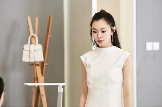 又一创业题材电视剧热播,剧中明星演员云集,女一号靓丽!