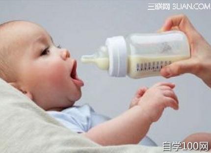 宝宝喝奶的正确喂养方法