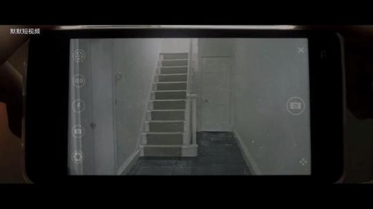 盯着看10秒吓人鬼图片