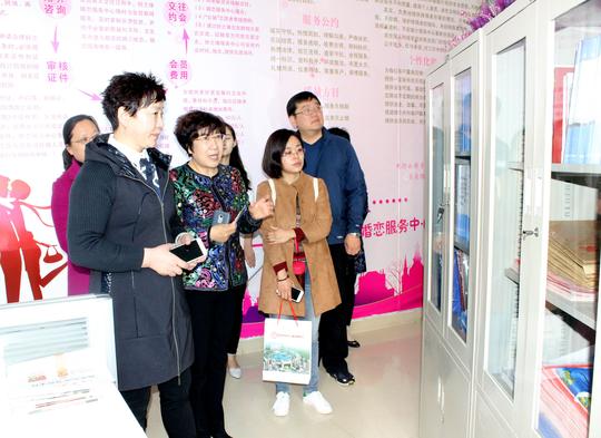 济宁市妇联来临沂考察学习妇女创业就业及巾帼创业孵化基地建设