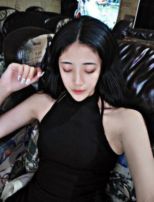 我说让你滚啊听明白了吗?别再回来了