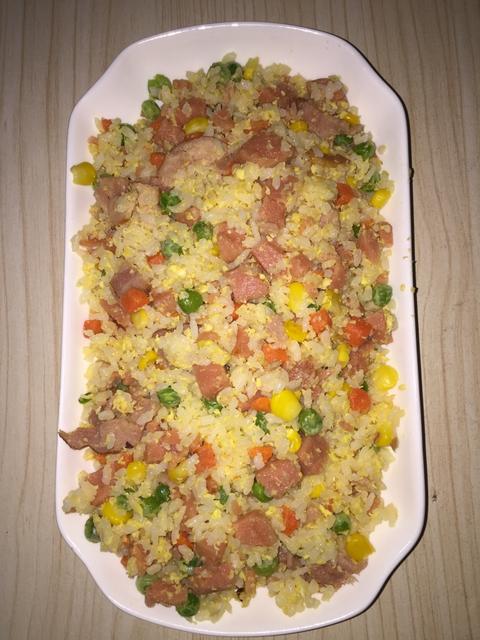 黄金炒饭和蛋炒饭区别
