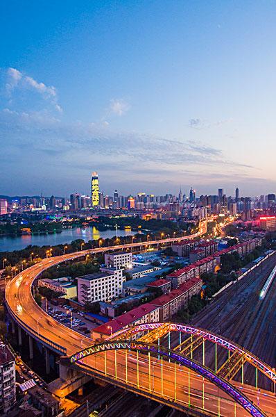 夜色_图片大全—全景创意图库（quanjing.com）中国领先的正版图片视频素材网站