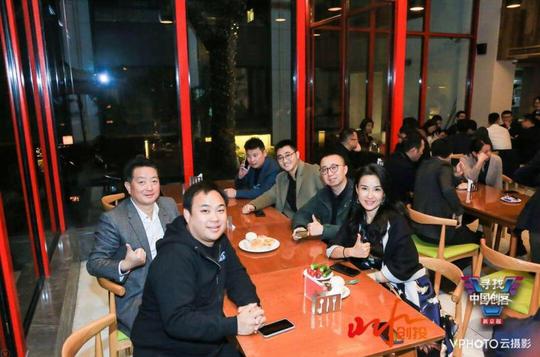 包括七鑫易维联合创始人兼副总裁彭凡在内的50强创业公司创始人接受多
