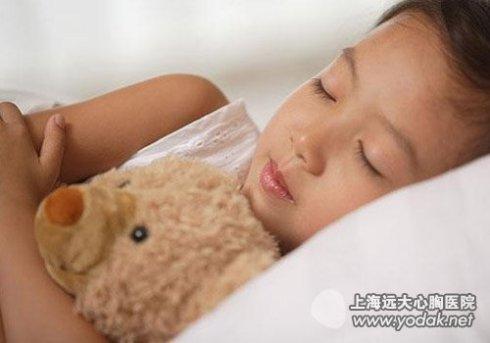 孩子得了肺炎一定要输液吗