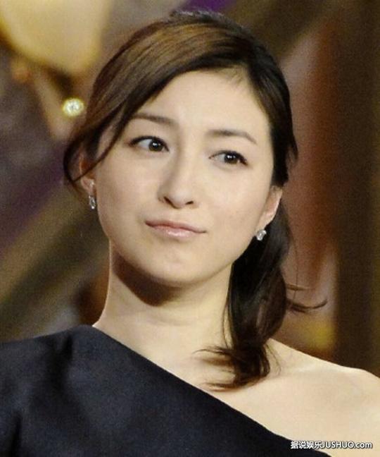 广末凉子疑似出轨被爆留宿佐藤健家中