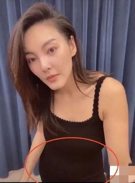 扒叔大爆料:王菲谢霆锋的料?张雨绮怀孕有内幕?萧敬腾靠富婆强捧发家?