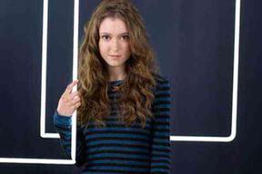 海莉&middot;麦可法兰德