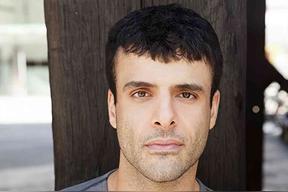 费萨尔&middot;巴齐