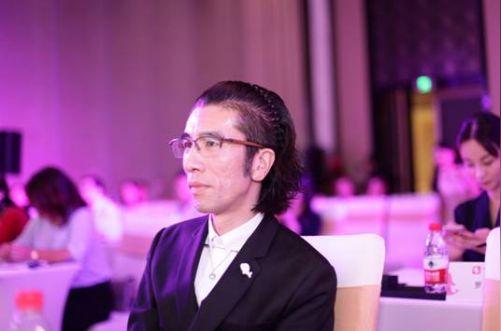 特奢汇梁涛:从户外媒体到电商,创业是一个不断拥抱变化的过程