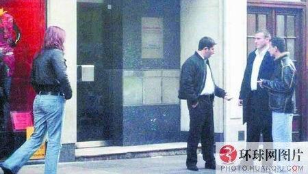 暗访沈阳站街人妖-人们也许想不到,在伦敦最繁忙的商业街上,竟然有人口贩子买卖性奴
