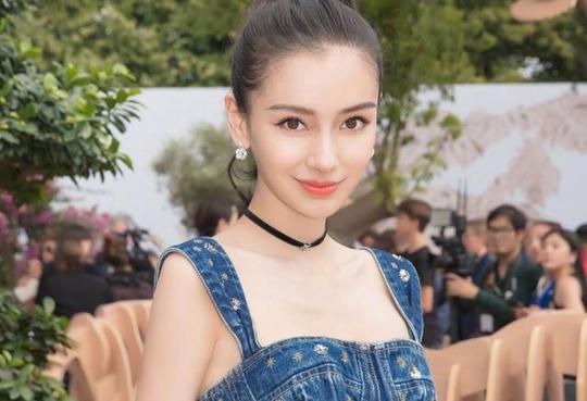 杨颖遇上同样身高的杨幂,又遇上170的韩雪,是谁谎报身高?