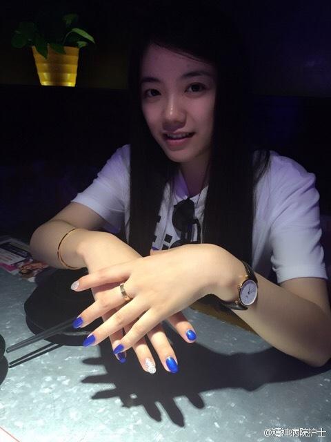 精神病院护士的相册详情微女郎,微博美女创业,微博美女,美女图片