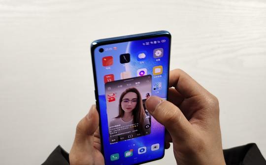 看抖音也不影响抢红包?oppo的小窗模式你会了吗?