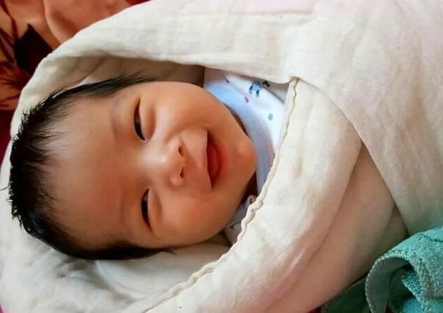 新生儿身体发育标准表