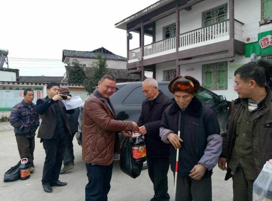 胡文刚:身残志坚不忘初心扶贫助残的创业带头人