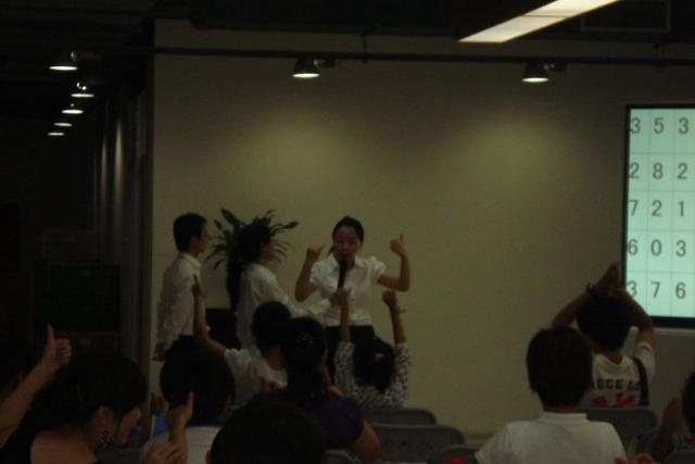 幼儿小班手指操简单又好玩