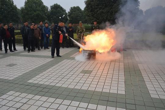 消防演练图片.jpg