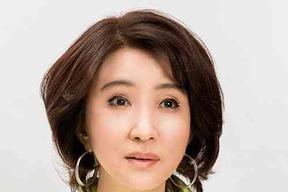 秋吉久美子