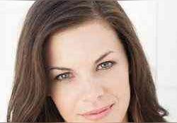 海莉&middot;韦伯