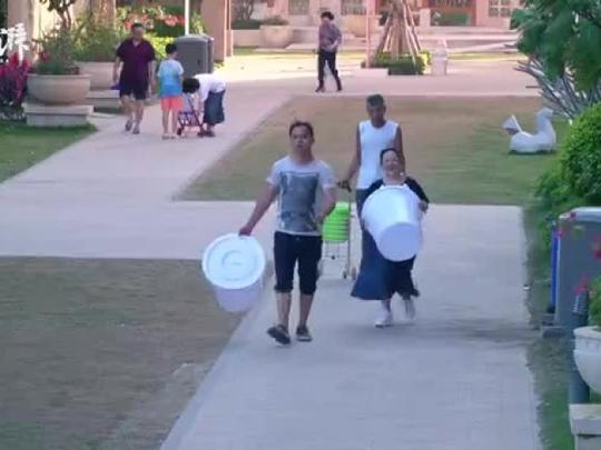 视频:困守违建小区:候鸟老人梦碎海南,时长约4分47秒