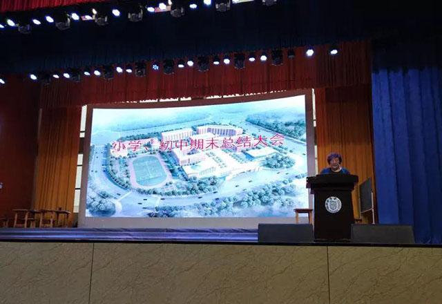 大学社团重要还是成绩重要