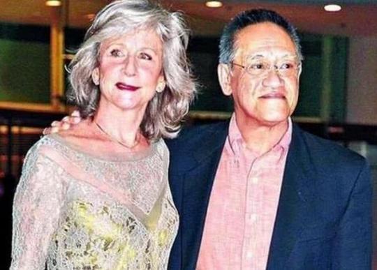 他从影35年赚35亿儿子混娱乐圈一直不红女友嫌弃没房没车