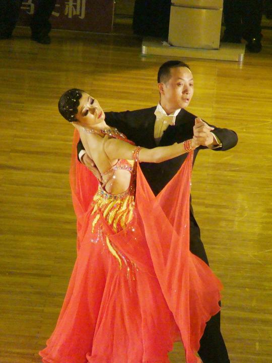 交谊舞