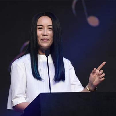 那英新歌默深情演唱高晓松实力指导感人的mv拍摄