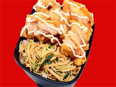快餐中餐加盟店,小饭桶烤肉拌饭加盟店生意好吗