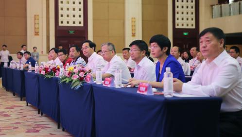 黑钻石国际传媒ceo马强荣获"2016年中关村创业之星"称号