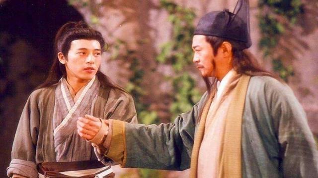 笑傲江湖令狐冲vs岳不群