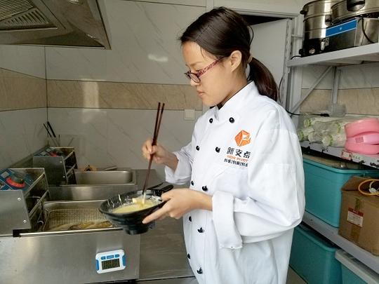 【泉城烤薯优秀加盟商】三年宝妈创业开店为证明自己