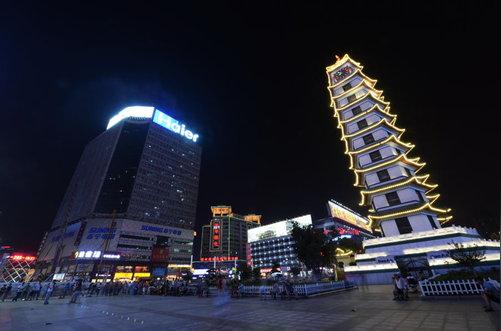 夜拍二七塔