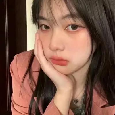 好朋友不是通过努力争取而来的而是在各自的路上奔跑相遇的.​​​,女生,时尚,快手,ins风