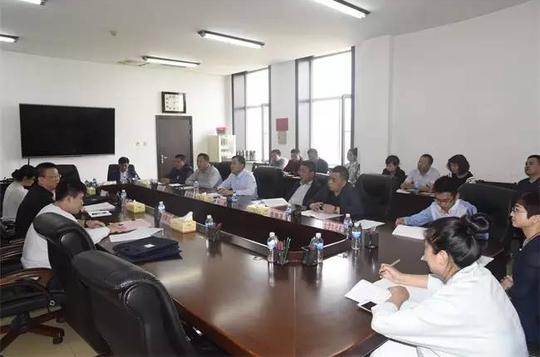 向阳区九洲社区,大学生创业社区和泉林纸业等一线单位进行实地调查