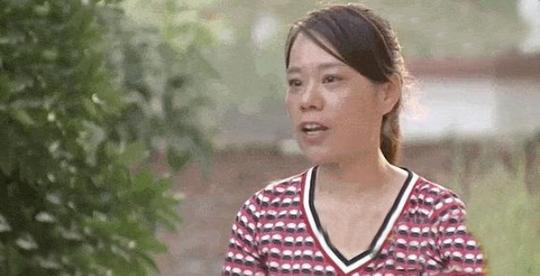 留守女孩钟芳蓉:676分考入北大，却选冷门考古专业，如今怎样了